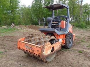 2011 Hamm 3205