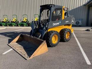 2022 John Deere 320G