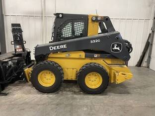 2023 John Deere 332G