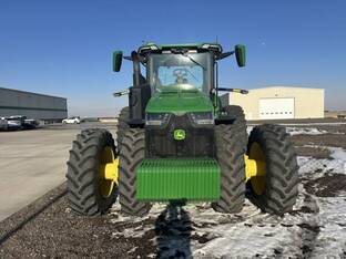 2020 John Deere 8R 370