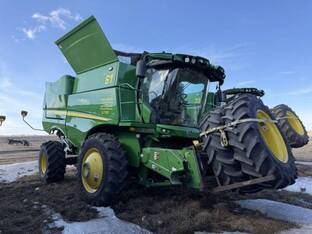 2024 John Deere S770
