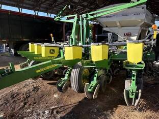 2014 John Deere 1760