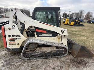 2016 Bobcat T590