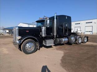 2015 Peterbilt 389