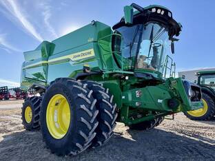 2025 John Deere S7 800