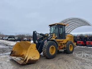 2023 John Deere 544 P-TIER