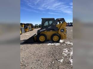 2023 John Deere 318G