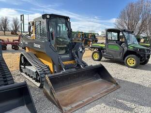 2023 John Deere 325G