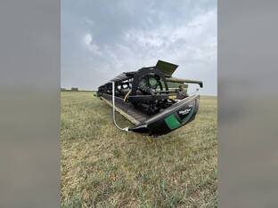 2019 MacDon Industries FD145