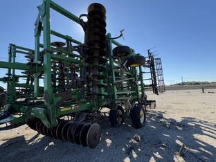 2014 John Deere 2310