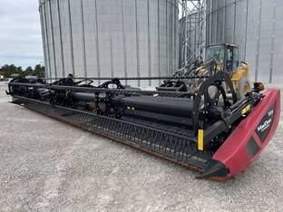 2020 MacDon Industries FD135