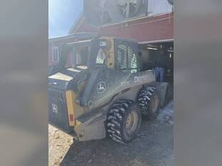 2014 John Deere 320E