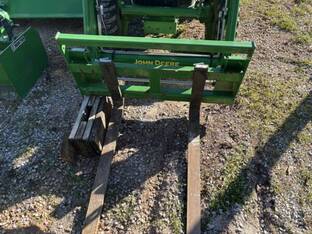 2023 John Deere AP11F