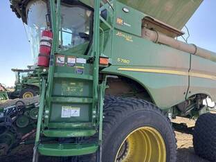 2023 John Deere S780