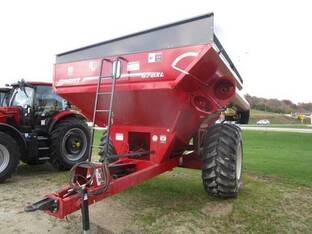 2023 Brent BRENT 678 GRAIN CART