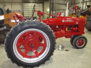 1947 International Farmall H