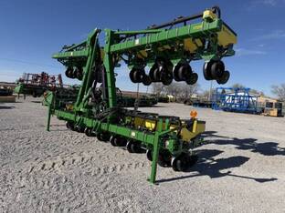 2024 John Deere 1725