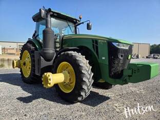 2016 John Deere 8320R