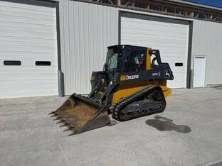 2022 John Deere 325G