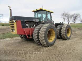 1988 Versatile 876