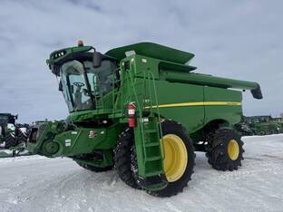2013 John Deere S670