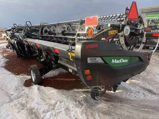 2025 MacDon Industries FD250