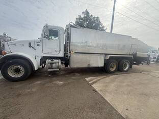 2003 Peterbilt 357