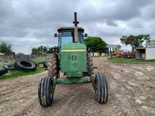 John Deere 4640