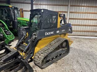 2023 John Deere 325G