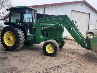 1984 John Deere 2950
