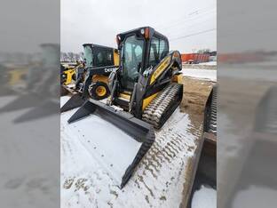 2017 New Holland C232