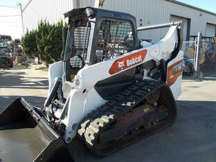 2022 Bobcat T76