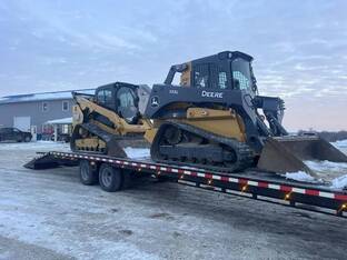 2022 John Deere 333G