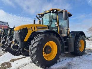 2024 JCB Fastrac 4220