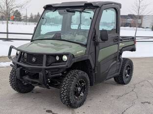 2024 John Deere XUV835R Premium Cab