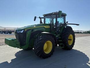 2023 John Deere 8R 370