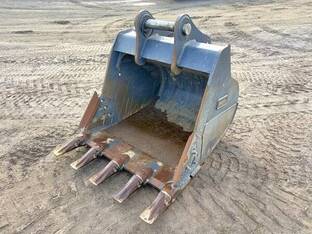 2023 DEVELON SD30-054