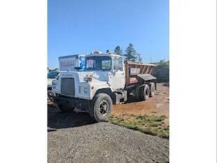 Mack DM6859