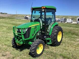 2022 John Deere 4066R