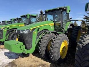 2025 John Deere 8R 340