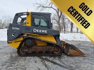 2013 John Deere 323D