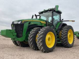 2025 John Deere 8R 370