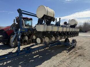 2003 Kinze 3600