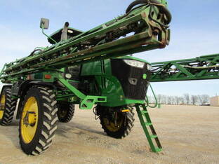 2015 John Deere R4038