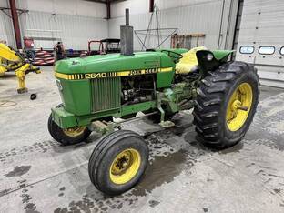 1980 John Deere 2640