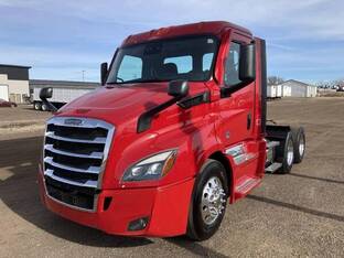 2022 Freightliner CASCADIA 116