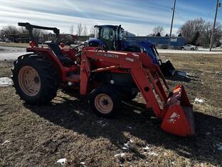 2007 Kubota MX5000E