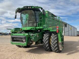2024 John Deere S780