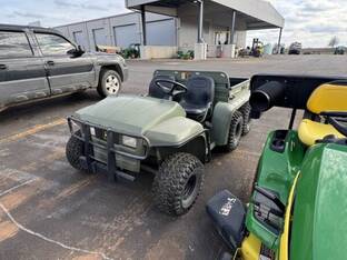 2000 John Deere GATOR 6X4