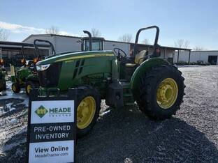 2017 John Deere 5085E